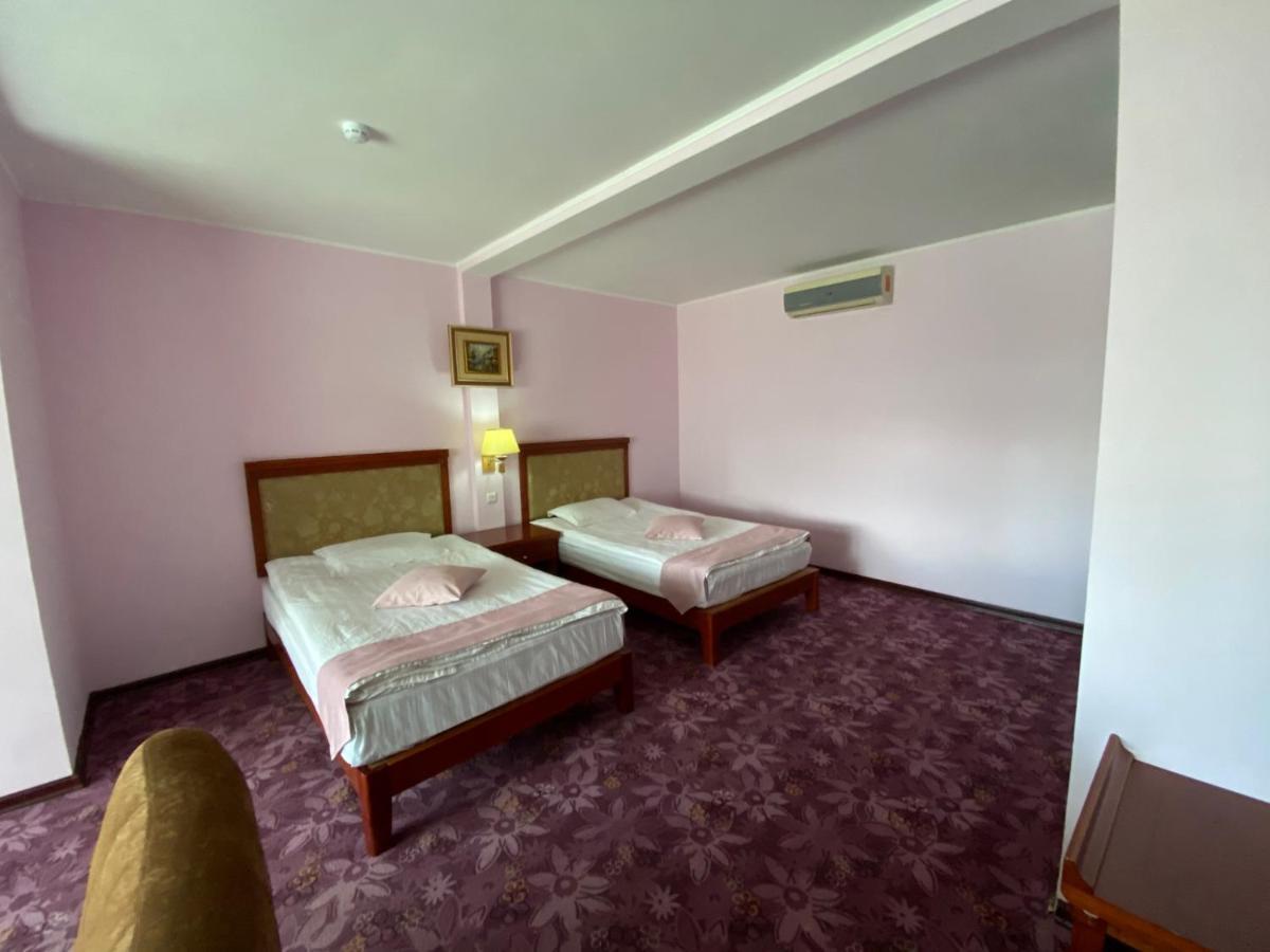 Morelux Boutique Hotel Kapchagay Εξωτερικό φωτογραφία